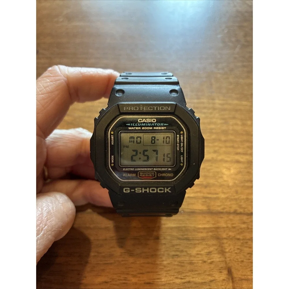Casio G-Shock Quartz Men's Digital Watch (DW5600E) 3229